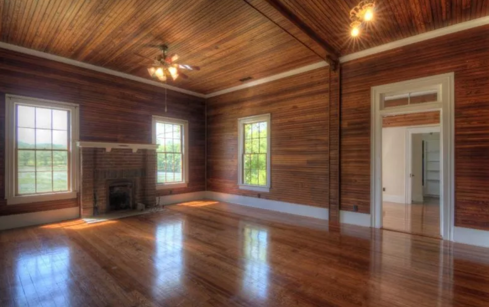 Как крепить ламинат на потолок отделка фото интерьеров и монтаж в деревянном доме