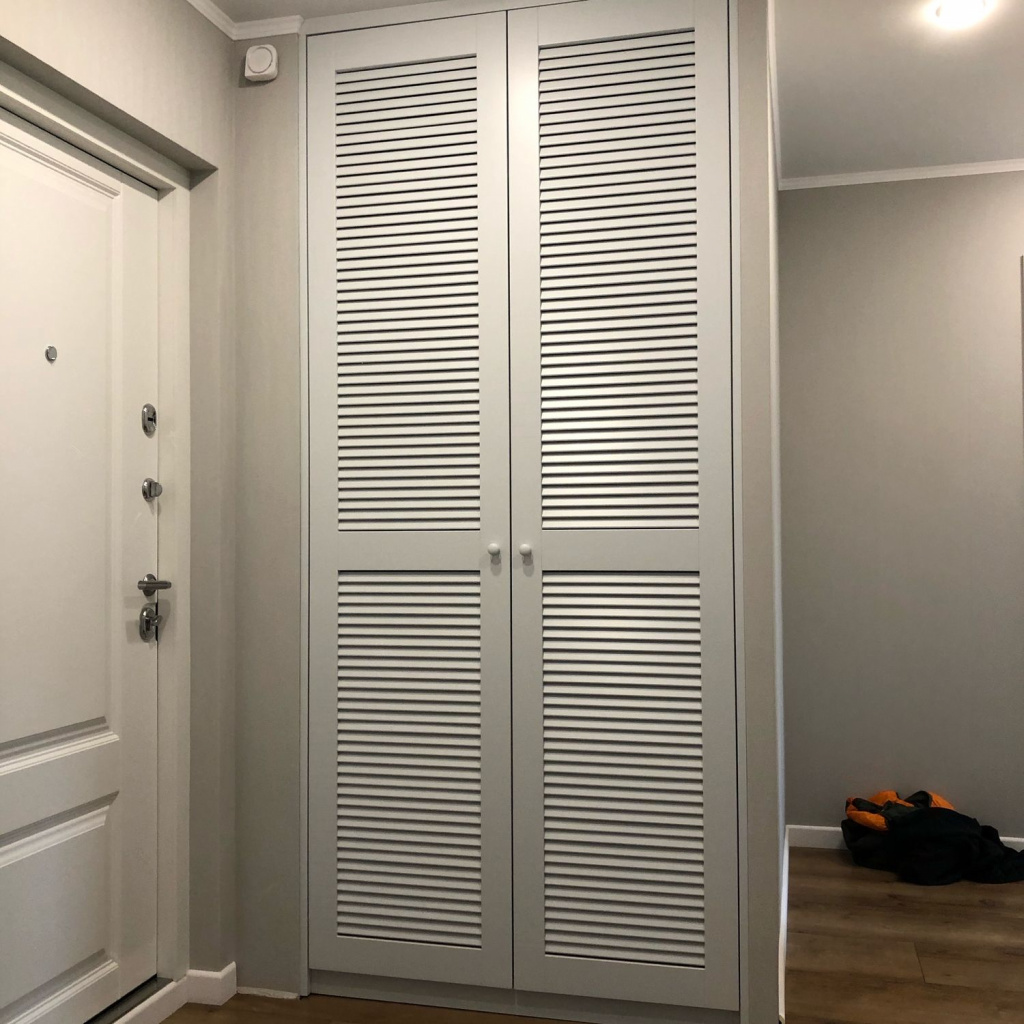 Реечные дверцы для шкафа