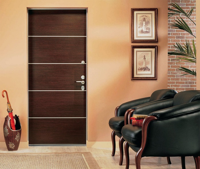 Качественная металлическая дверь способна сохранить свой первоначальный внешний вид на 10-20 лет, независимо от ценовой категории